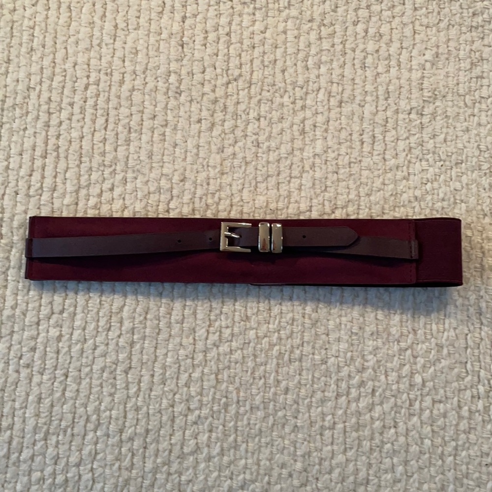 Eggplant color stretch belt